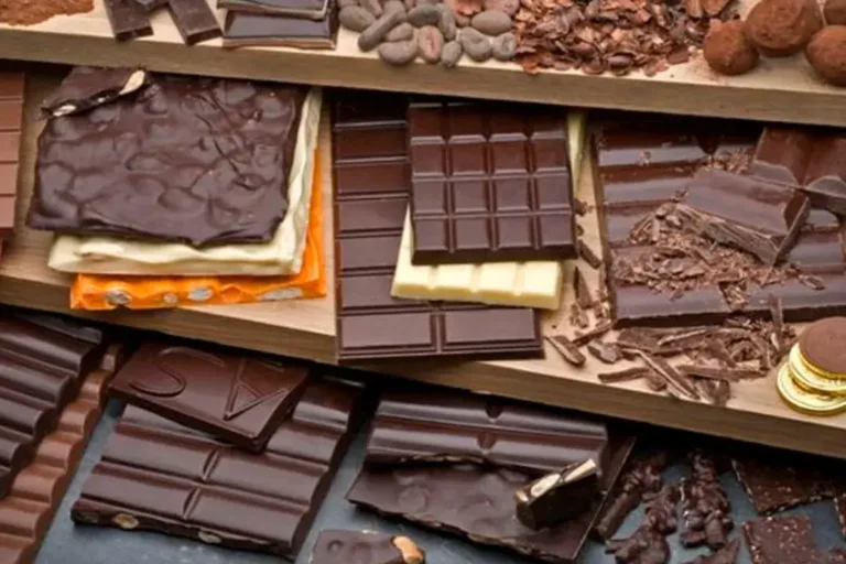 A Revolução Industrial e o Nascimento do Chocolate Moderno